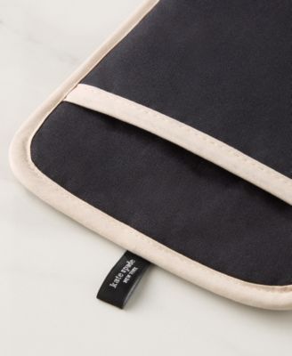 Spade Flower Soft Silicone Pot Holder Set, 7" x 10"