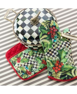 Courtly Check Enameled 2.5-Quart Saucepan