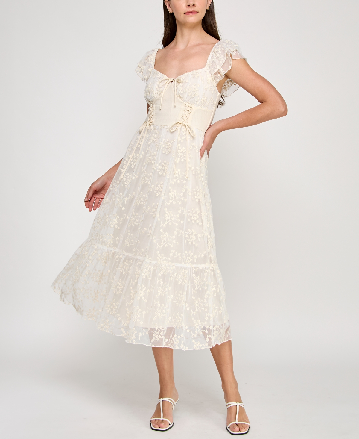 Row A Juniors' Sweetheart-neck Flutter-sleeve Lace Dress