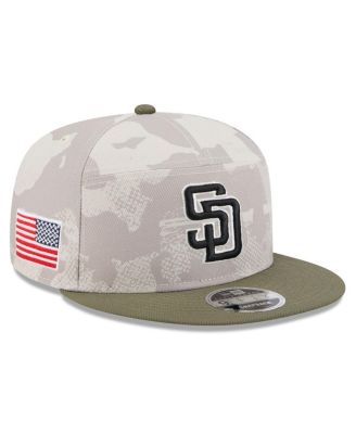 New Era - Men's Light Beige/Olive San Diego Padres 2025 Armed Forces Day Split Panel 9FIFTY Snapback Hat