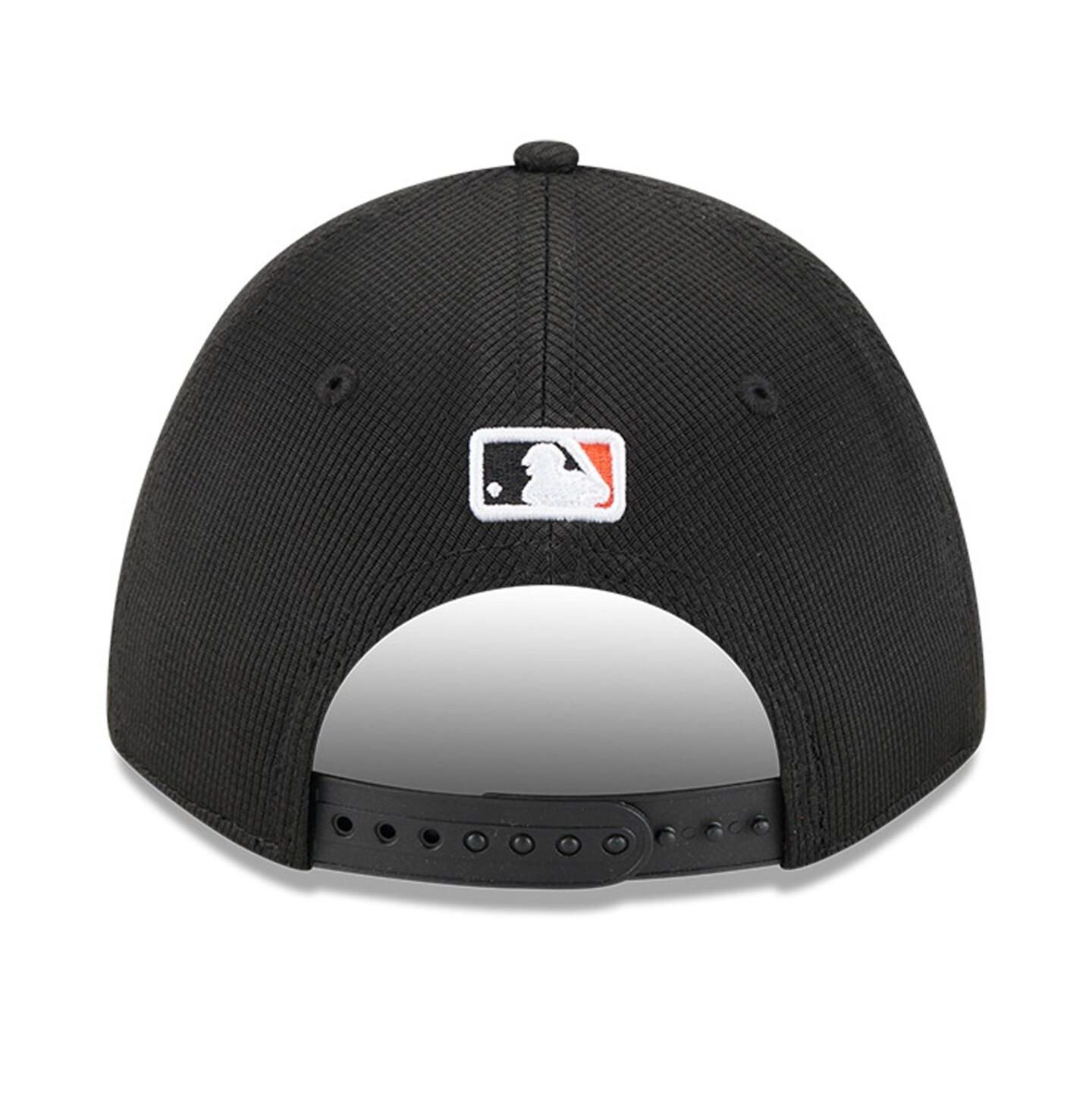 Мужская кепка New Era Black Baltimore Orioles City Connect Batting Practice 9FORTY M-Crown Adjustable Hat — фото 4