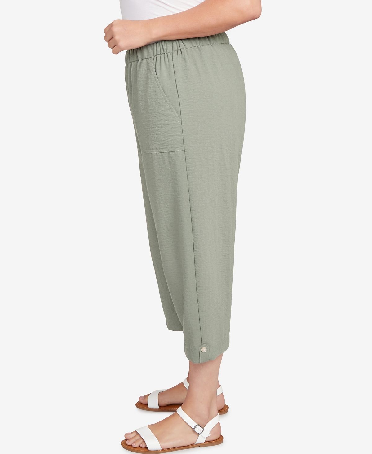 Alfred Dunner Plus Size Button Tab Patch Pocket Capri Pants