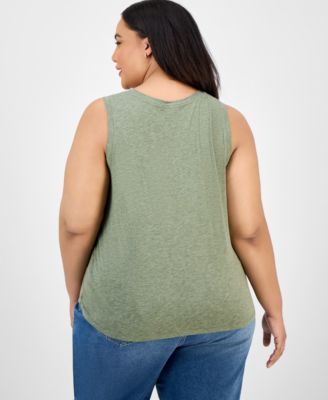 Trendy Plus Size V-Neck Tank Top