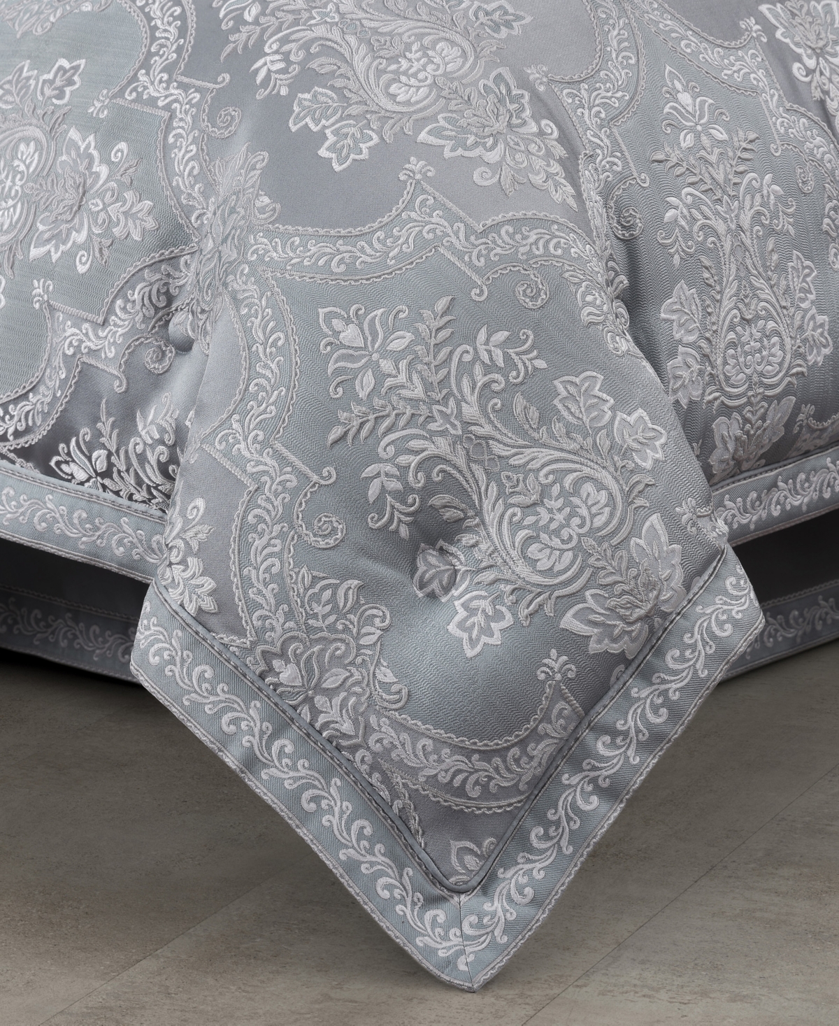 J Queen New York Sondra 4-pc. Comforter Set, Queen