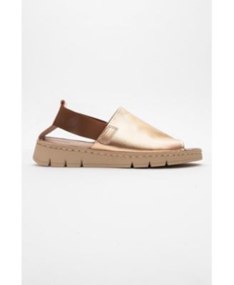 Londoi Elastic Strap Leather Sandal (Women)