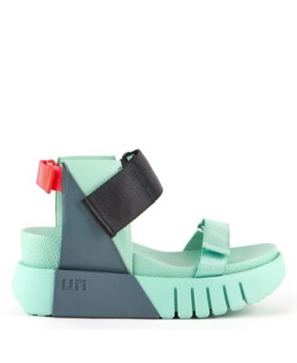 United Nude