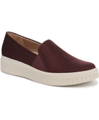 Women's Grandeur Round Toe Slip Ons