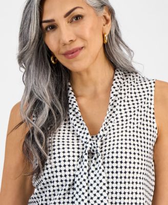 売れ筋商品|||カスパー カットソー トップス レディース Women's Sleeveless Tie-Neck Top, Regular and Petite Sizes White Kasper Women's Sleeveless Tie-Neck Top, Regular & Petite