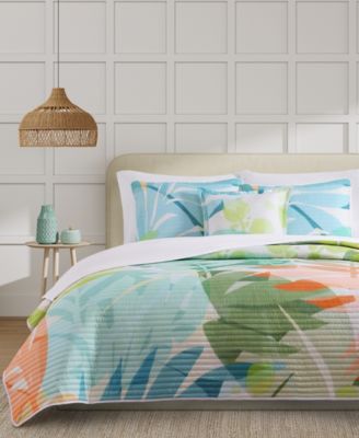 J By J Queen Bold Tiki Quilt Sets