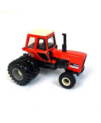 1/64 Allis Chalmers 7045 w/ Cab, Rear Duals & Diamond Tread Front Tires