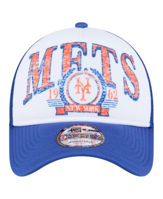 Men's White New York Mets Distressed 9FORTY A-Frame Adjustable Trucker Hat