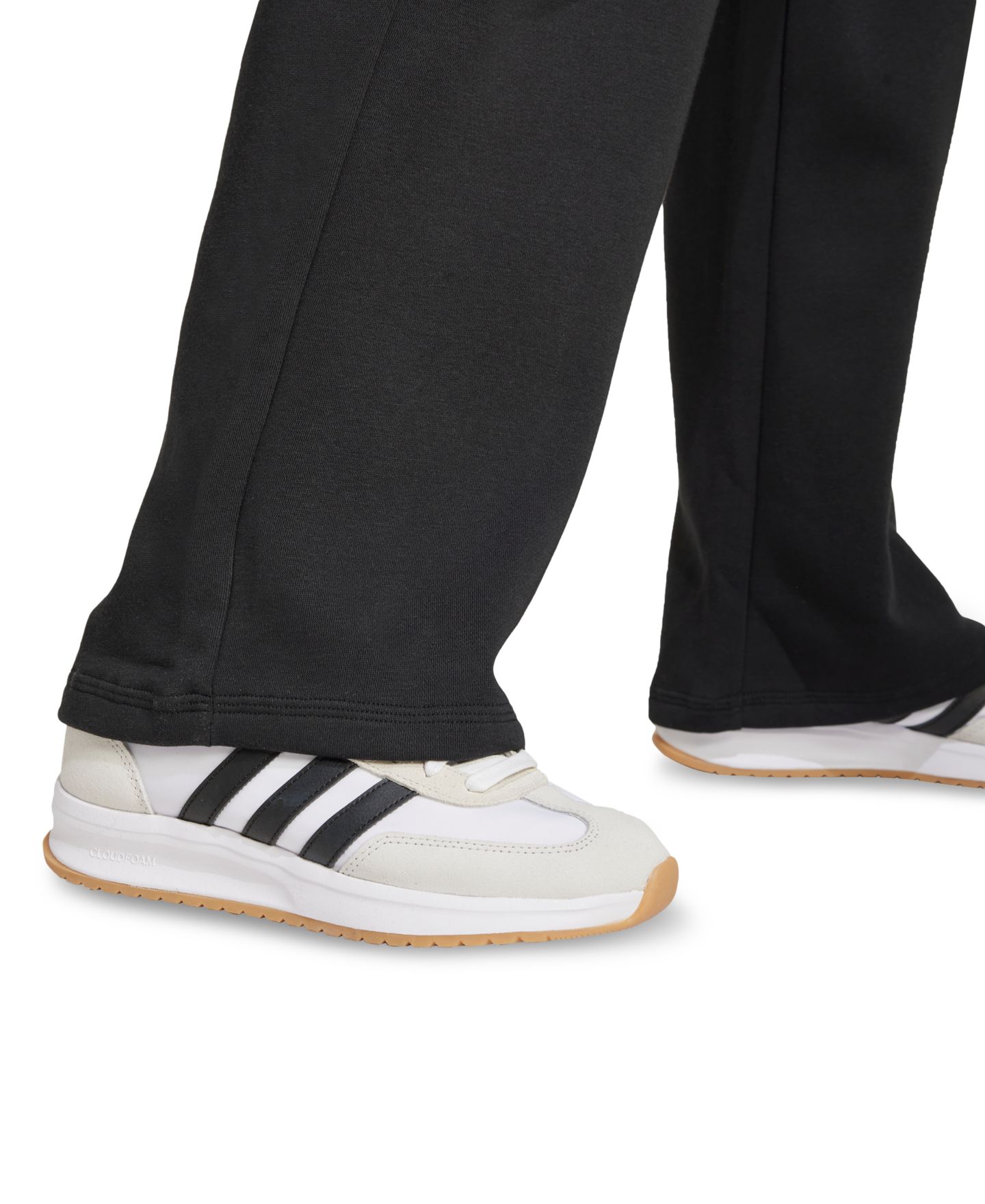 Женские брюки adidas Essentials Small Logo Feel Cozy Open Hem, цвет: Чёрный / Белый — фото 4
