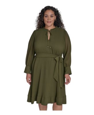 Plus Size Pleated Chiffon Dress