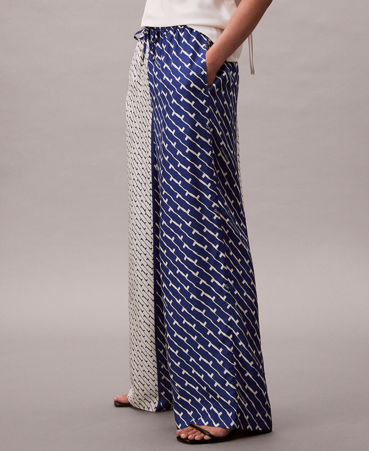 Women's Printed Twill Wide-Leg Pants - Navy