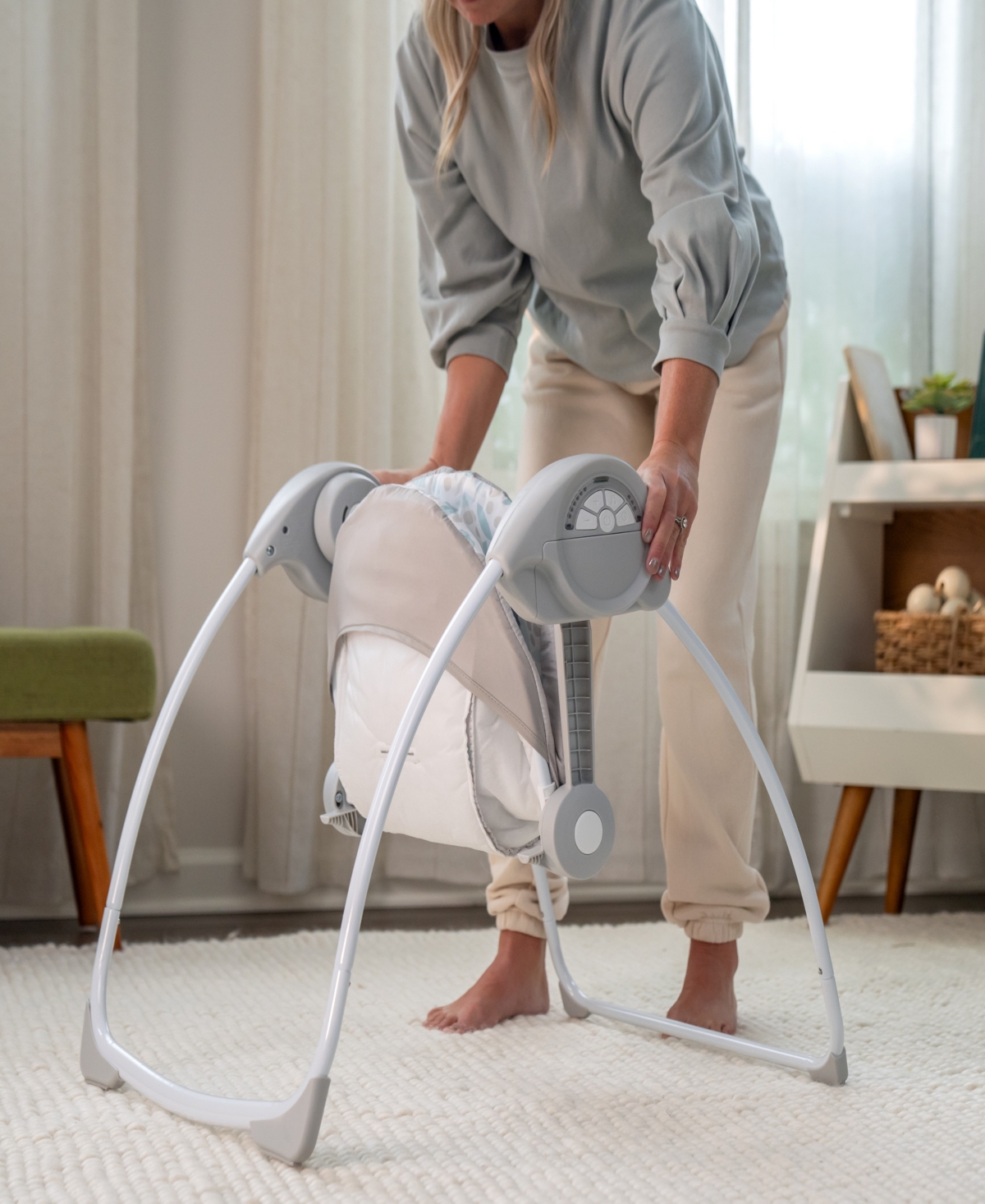 Ingenuity Infant Comfort 2 Go Portable Swing In Gray
