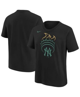 Nike - Big Boys and Girls Black New York Yankees Local T-Shirt