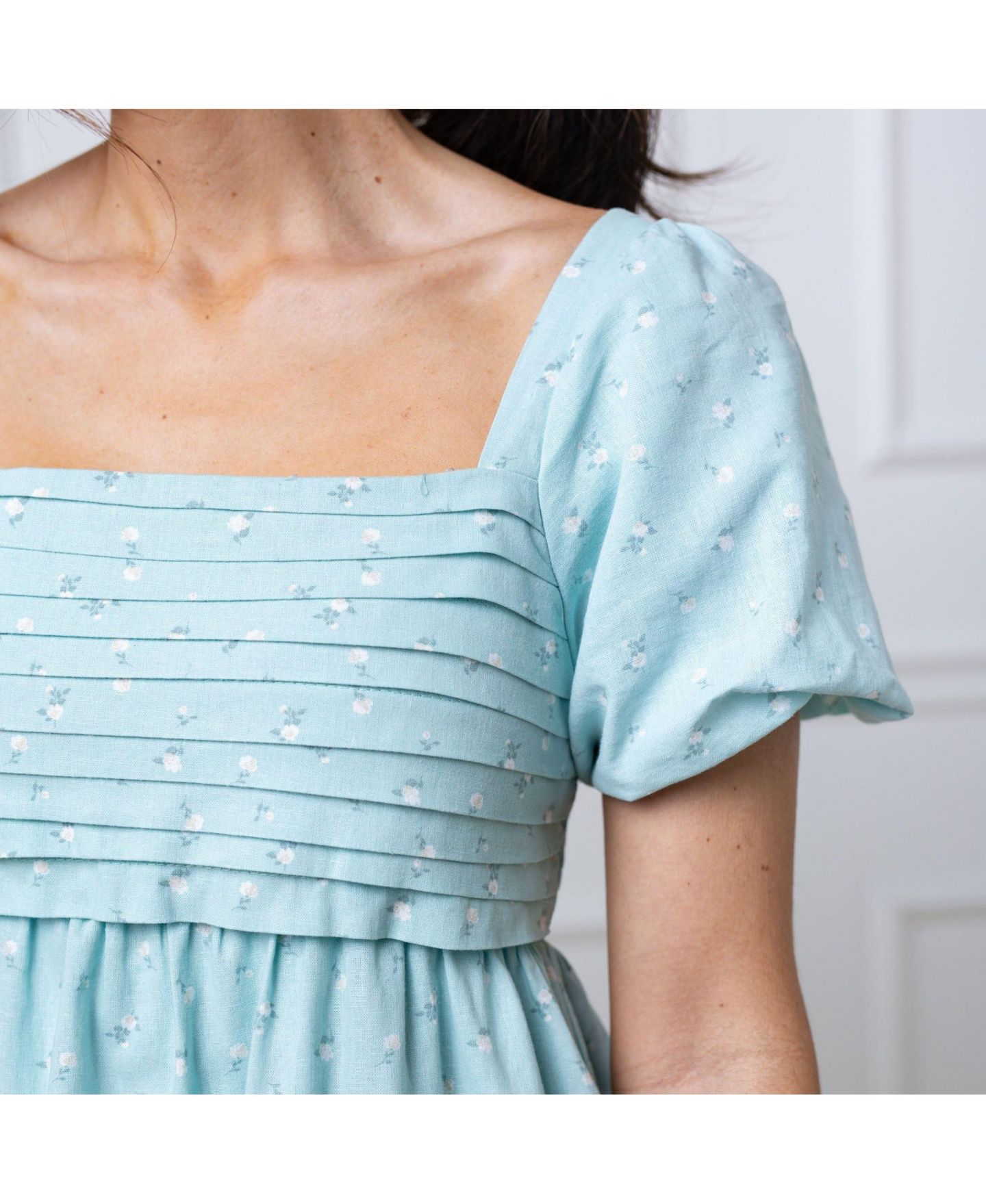 Женское платье Hope & Henry Ruched Linen Bubble Sleeve, цвет: Чайный с принтом — фото 3