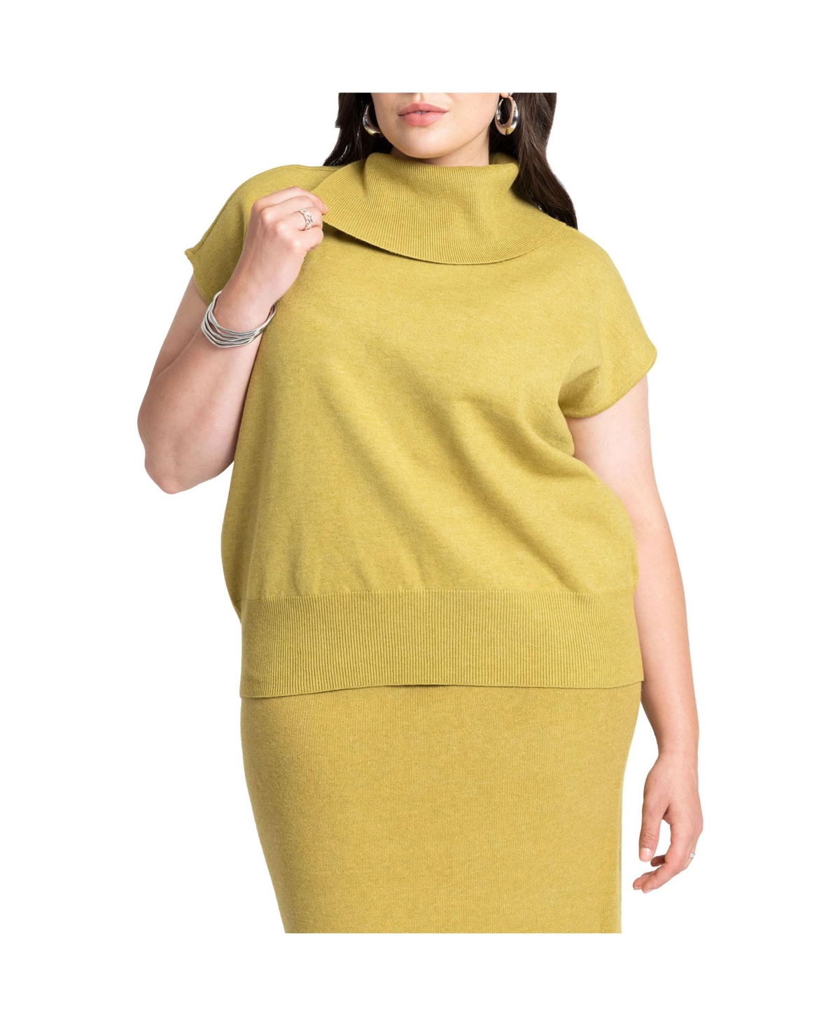 Plus Size Asymmetrical Turtleneck Sweater - Chocolate fondant