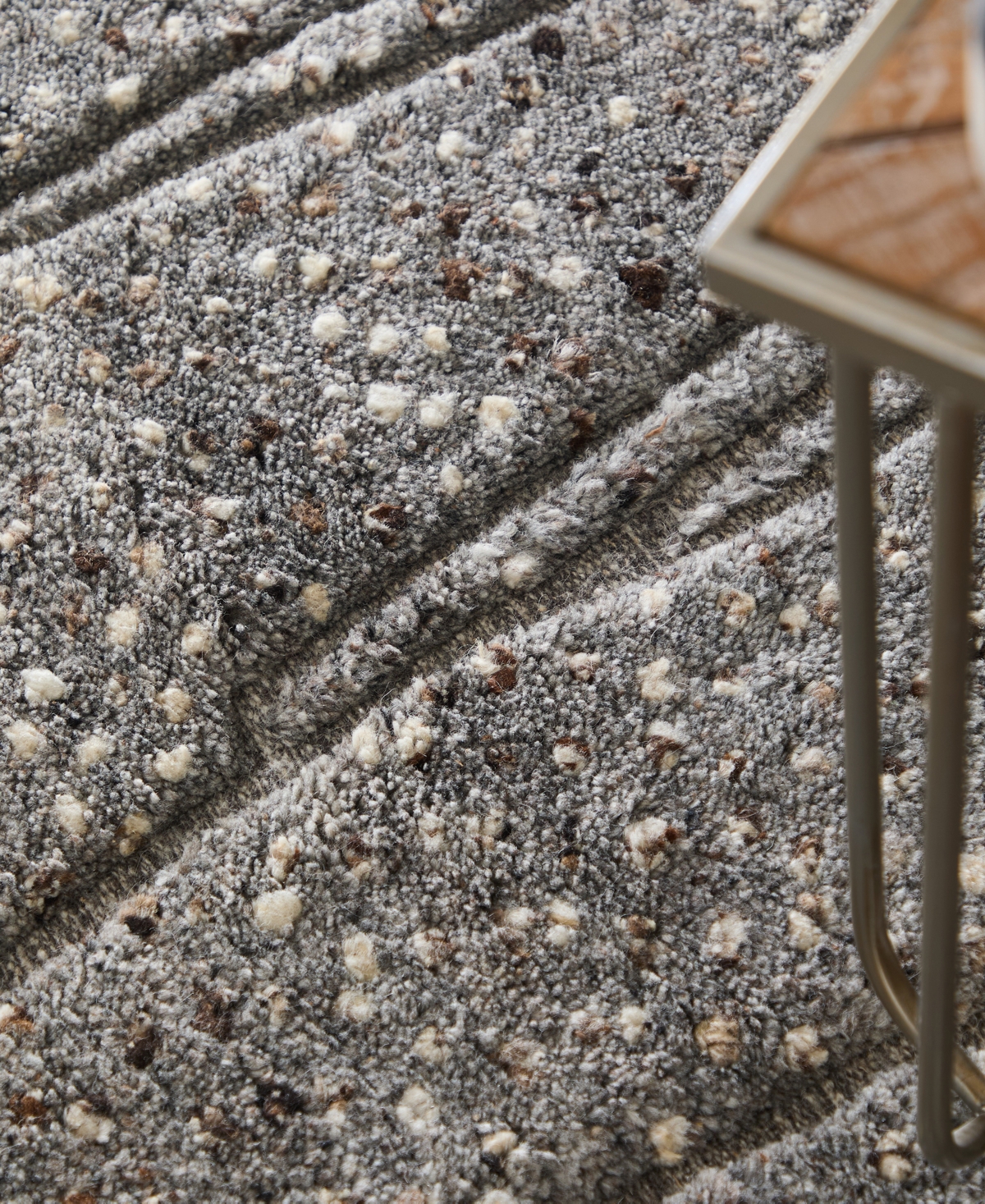 Feizy Dering T6042 4'x6' Area Rug