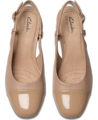 Collection Women's Marilyn Rose Buckle Shoes