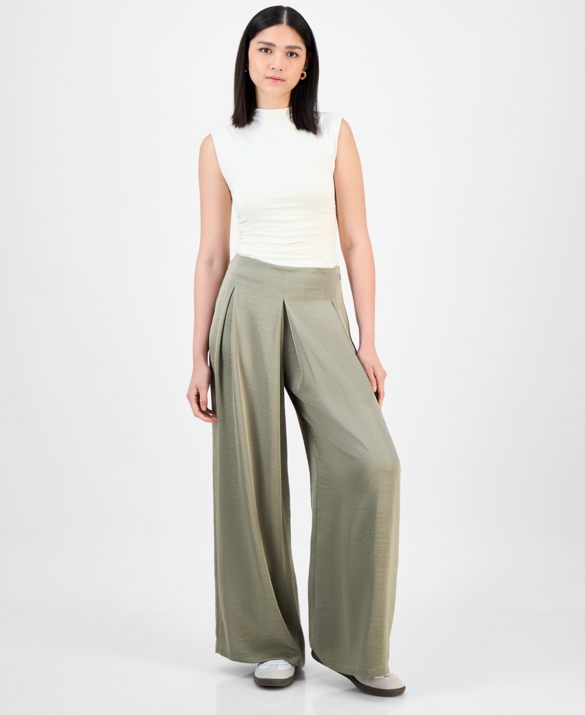Women's High-Rise Pleated Wide-Leg Satin Pants, Exclusively at Macy's - Carmine Red