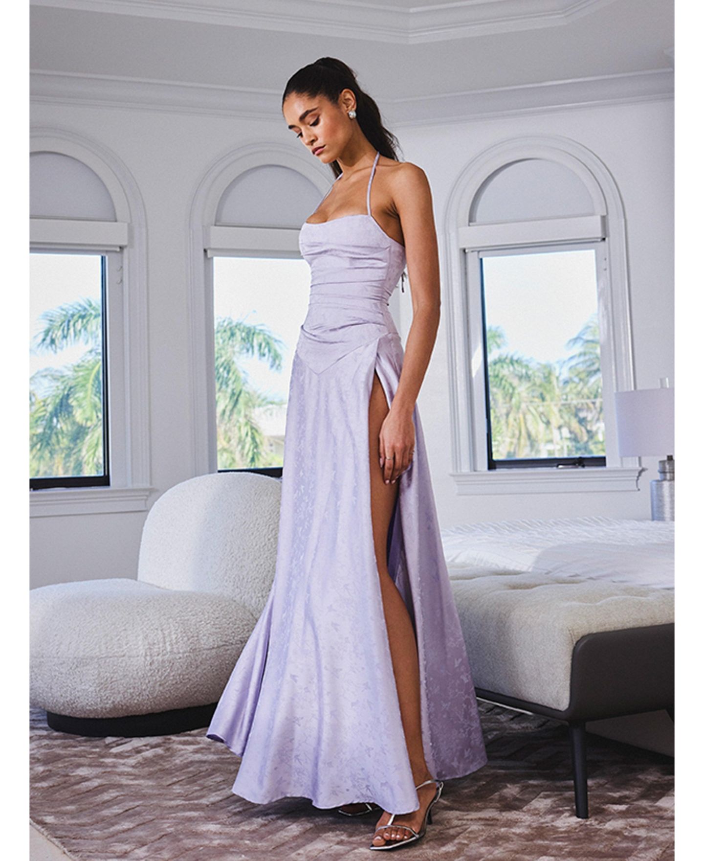 Женское платье Miss Circle Raegan Taro Purple Jacquard Rouched Maxi, цвет: Фиолетовый — фото 3