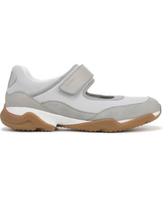 Womens Walk Slim Giselle Walking Shoes