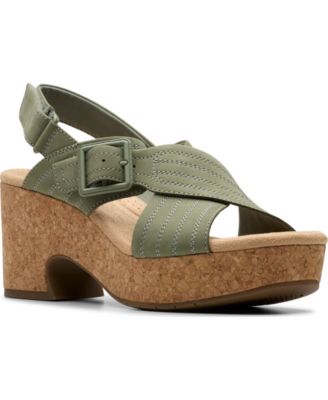 Collection Nerisa West Buckle Wedge Sandals