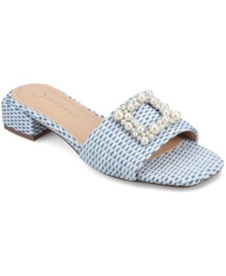 Journee Collection