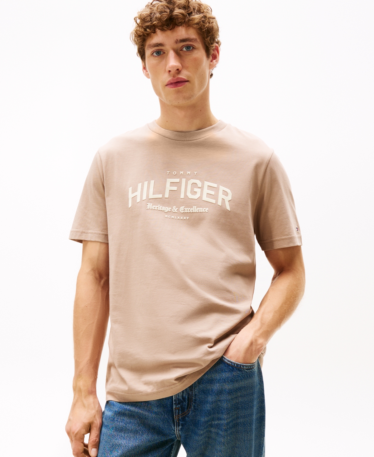 Tommy Hilfiger Men's Hilfiger Arch Graphic T-shirt