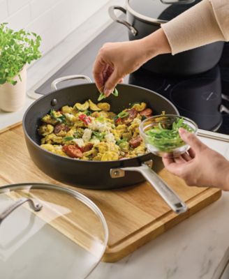 Hard-Anodized Induction 5 -Qt. Saut&eacute; Pan