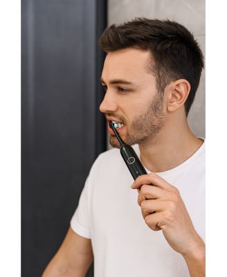 Travel Electric Toothbrush With Extra Brush Heads