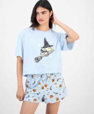 Juniors' Witchy Woodstock T-Shirt & Shorts