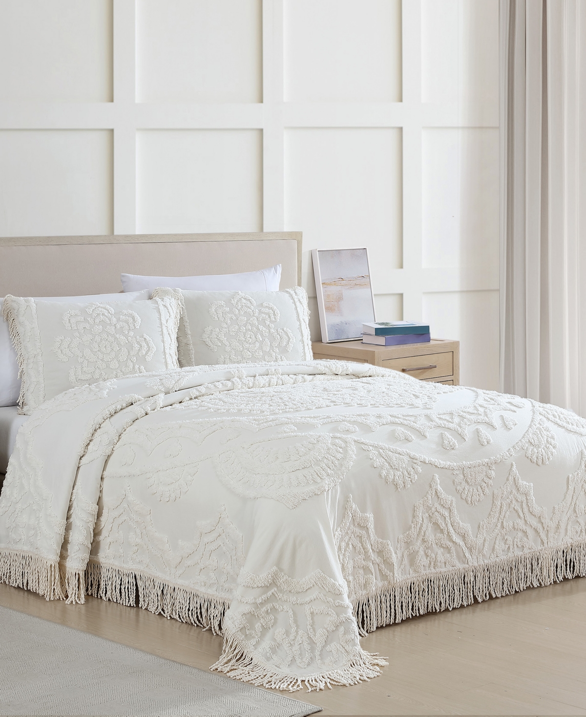 Beatrice Home Fashions Lotus Chenille Lightweight Bedspread, Queen