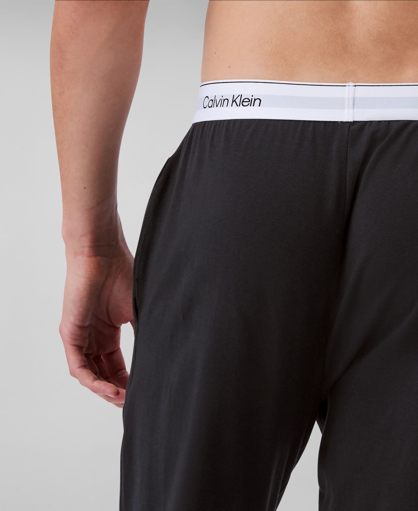 Пижамные брюки Modern для мужчин, с логотипом, хлопок — Calvin Klein, цвет: Чёрный — фото 4