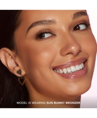 Sun Bunny Radiant Duo-Tone Sunkissed Powder Bronzer