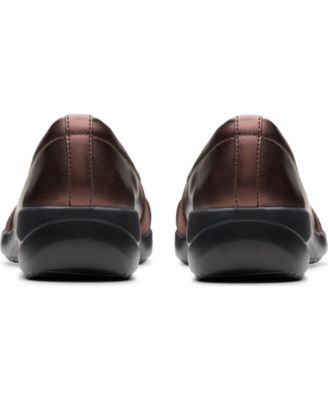 Women's Kaetlyn Rhea Round Toe Loafers
