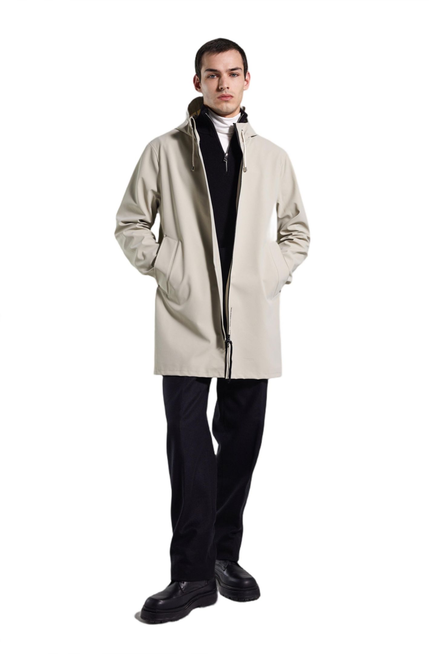 Мужские куртки Stutterheim Stockholm Lightweight Zip Matte Raincoat, цвет: Pelican — фото 5