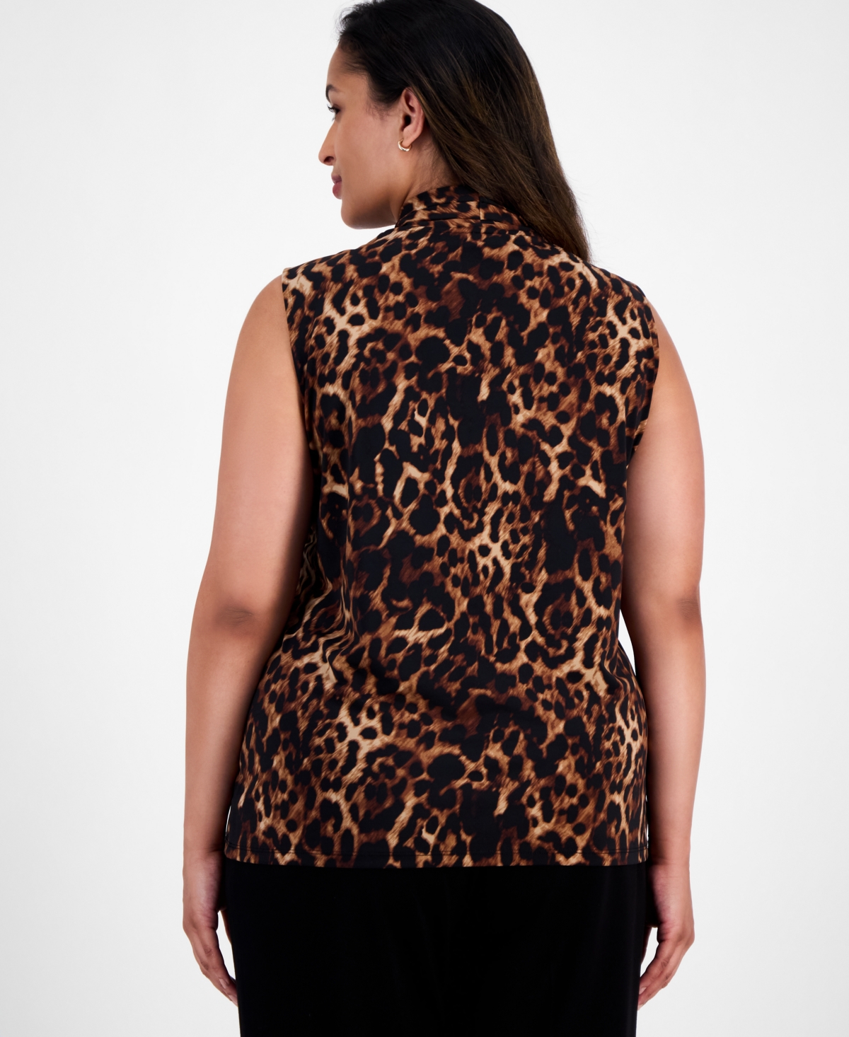 Anne Klein Plus Size Printed Pleated V-neck Sleeveless Blouse In Multi