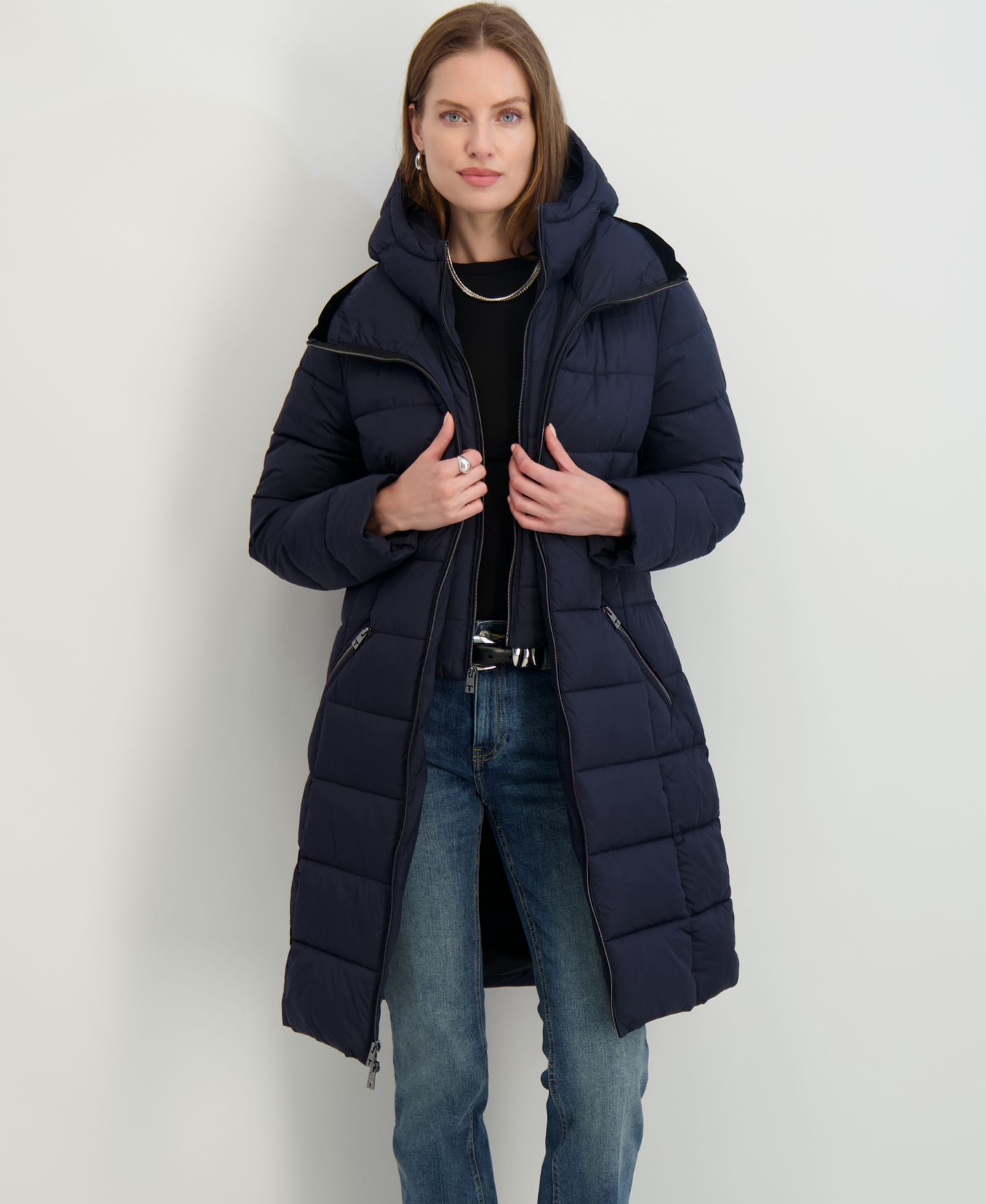 Женская куртка Tahari Hooded Bibbed Puffer, цвет: Тёмно-синий — фото 4