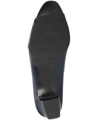 Lyanna Women's Block Heel Pumps