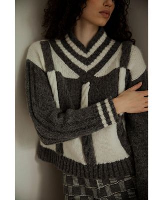 Women's Checkered V-Neck Sweater
