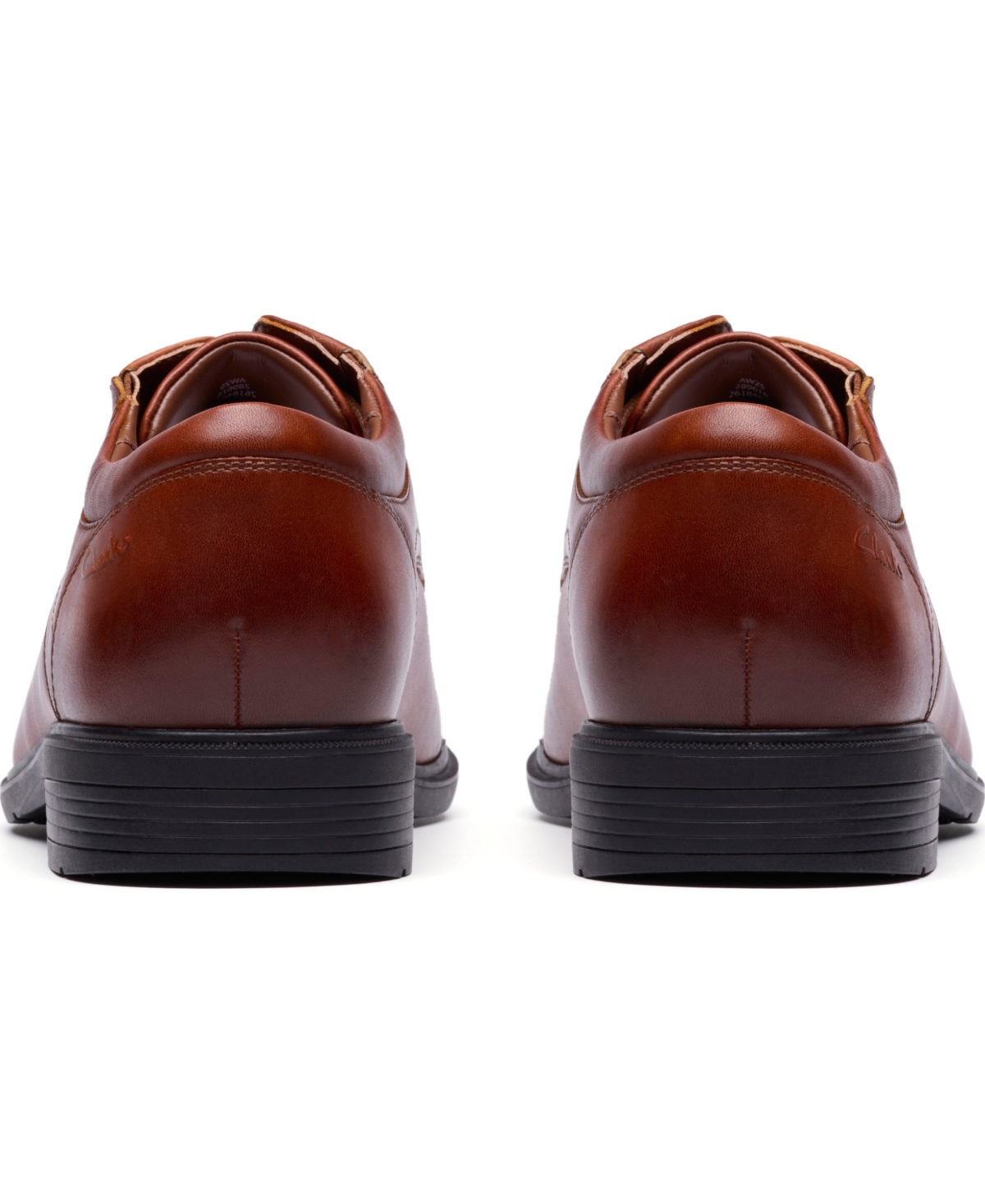 Clarks Steadwell Cap In Brown