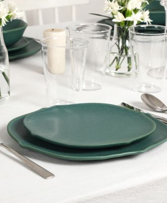 Baskerville 32 Pc. Dinnerware & Glassware Set, Service for 8