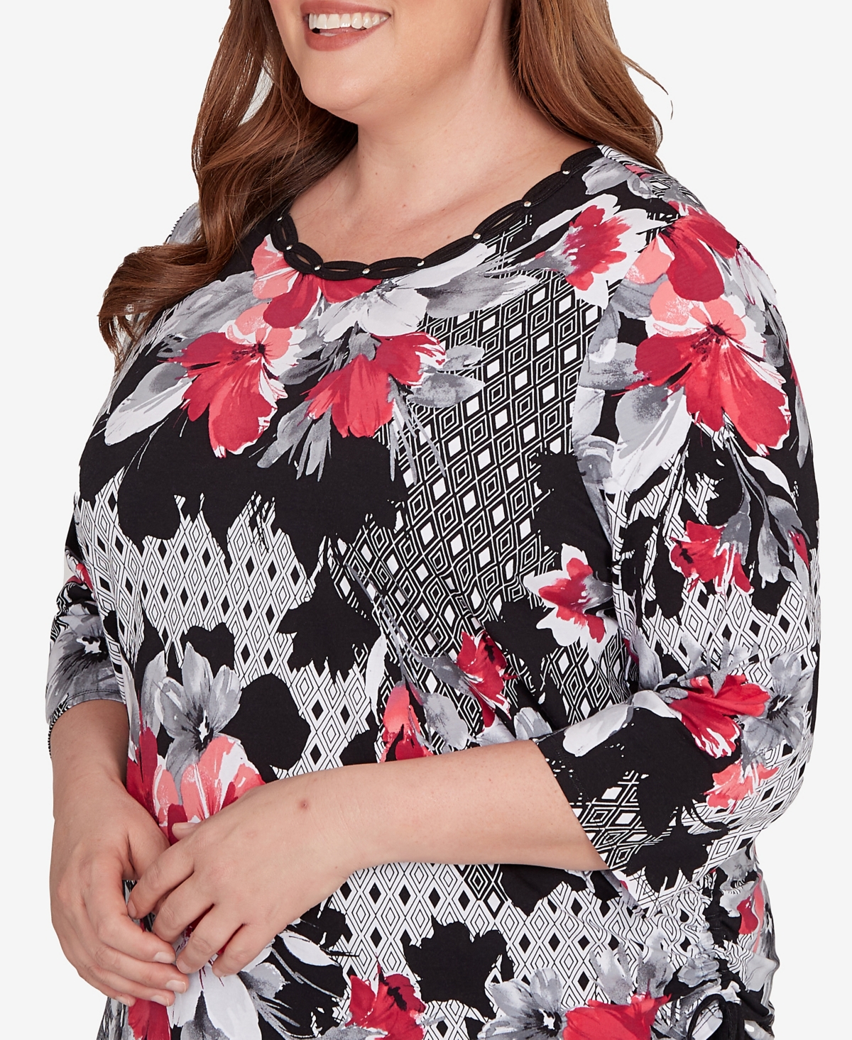 Alfred Dunner Plus Size Patchwork Diamond Floral Crew Neck Top In Black