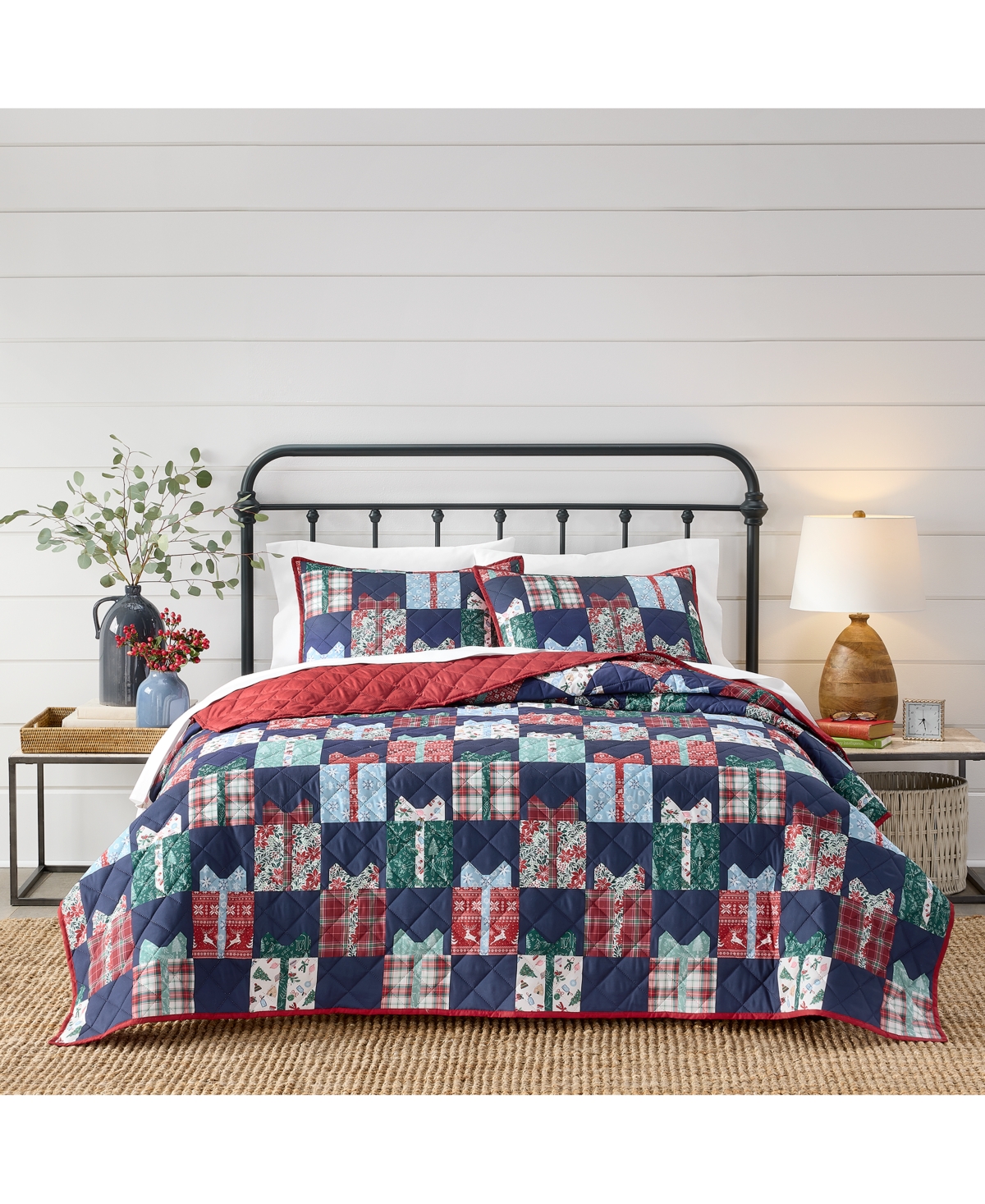 Holiday Lane Holiday Gift Quilt Set, Full/Queen, Exclusively for Macy's