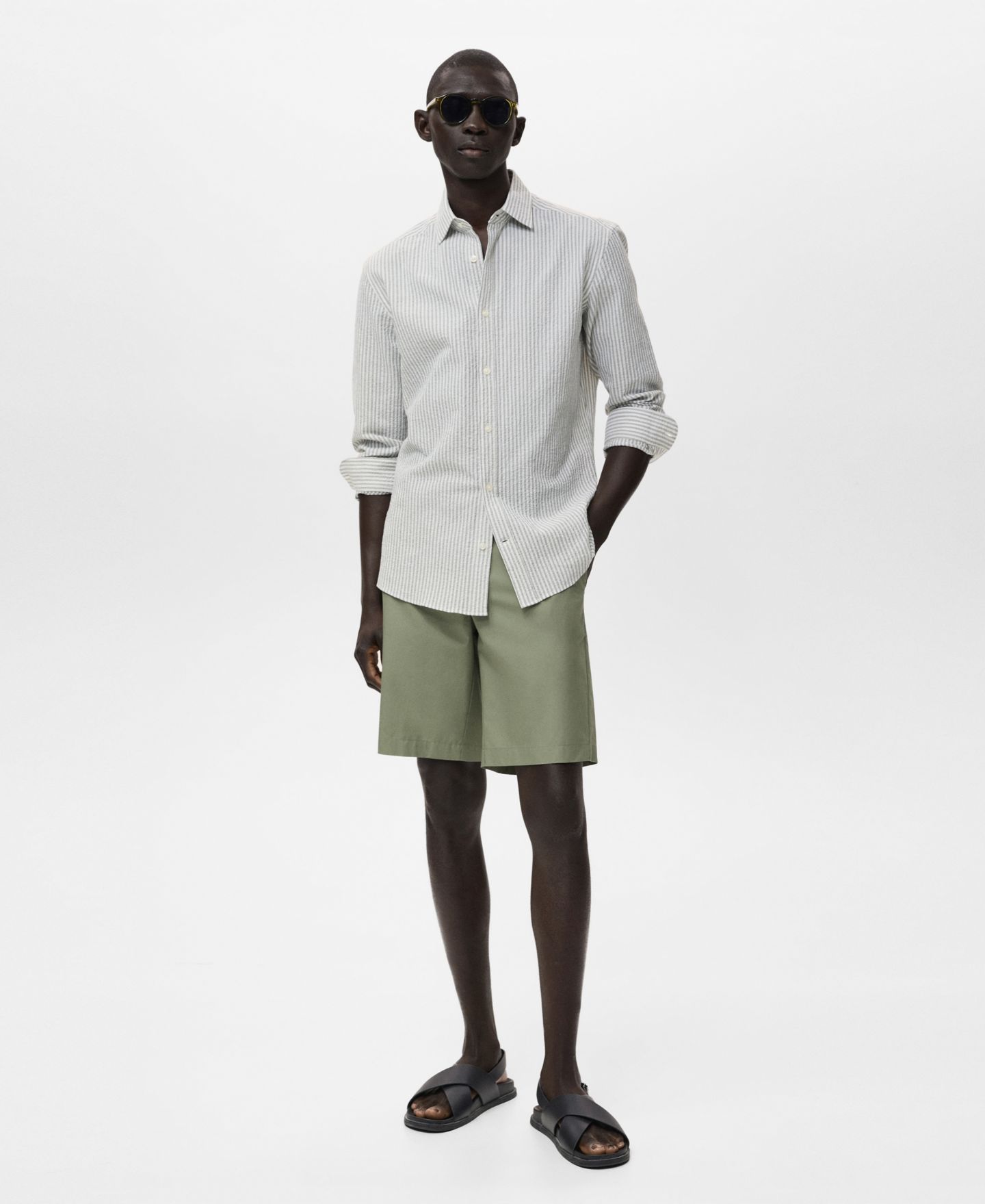 Мужская рубашка Mango Regular-Fit Stripe-Textured, цвет: Тёмный зелёный — фото 2