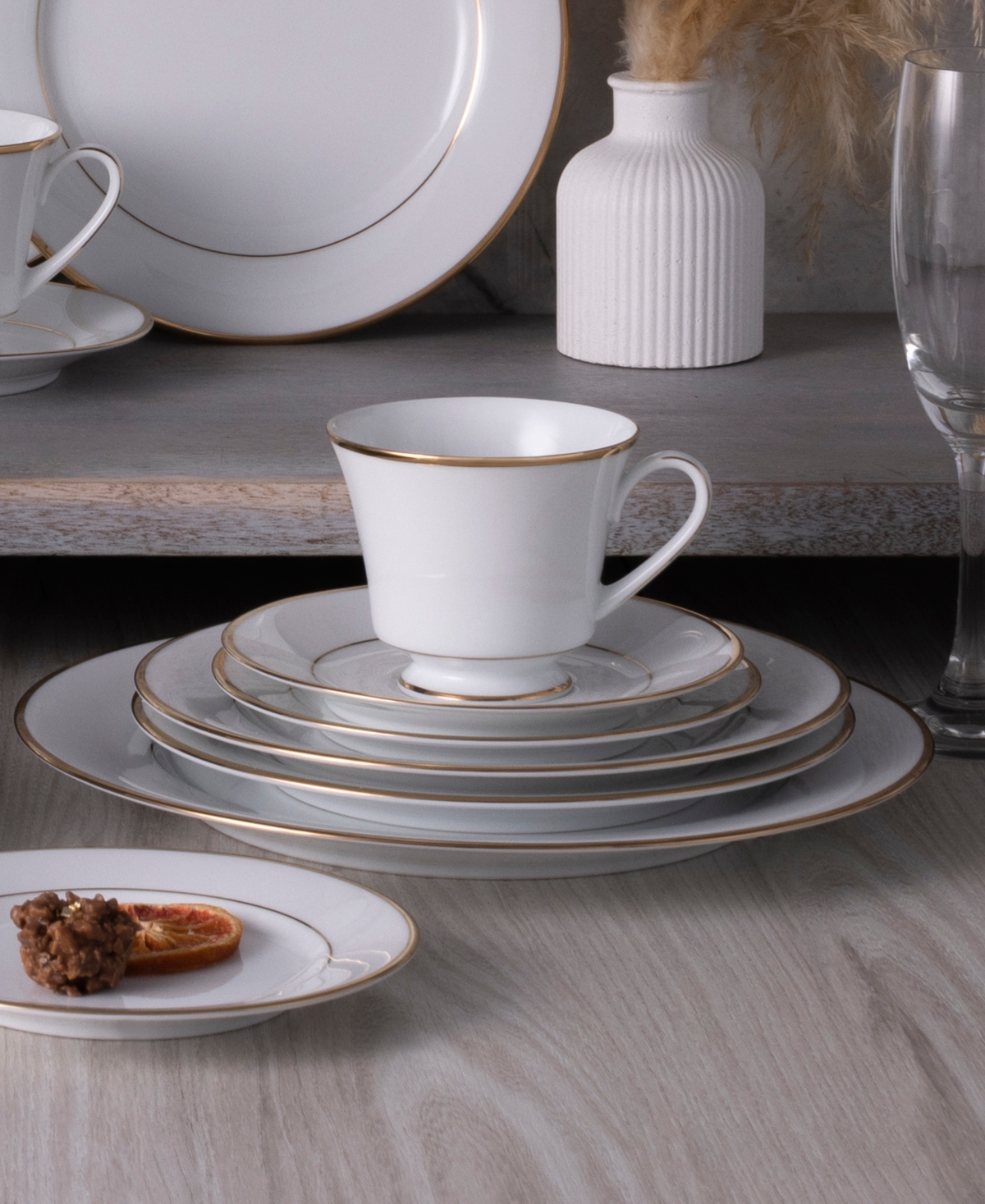 Noritake Heritage 40-Pc. Dinnerware Set, Service for 8