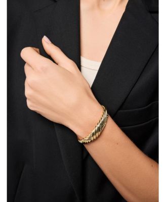 Gold Cuff Bracelet - Kamilla