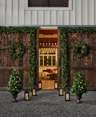 10 ft Outdoor Berry Cypress Pre-Lit Garland